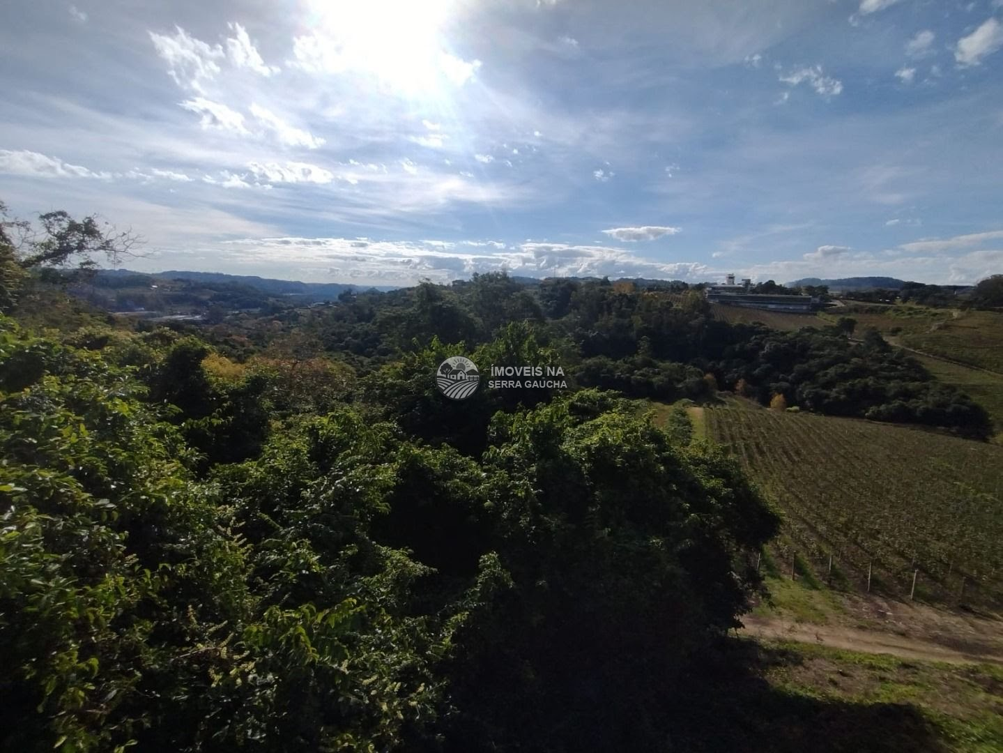 AREA DE TERRAS VALE DOS VINHEDOS-BENTO GONÇALVES-RS