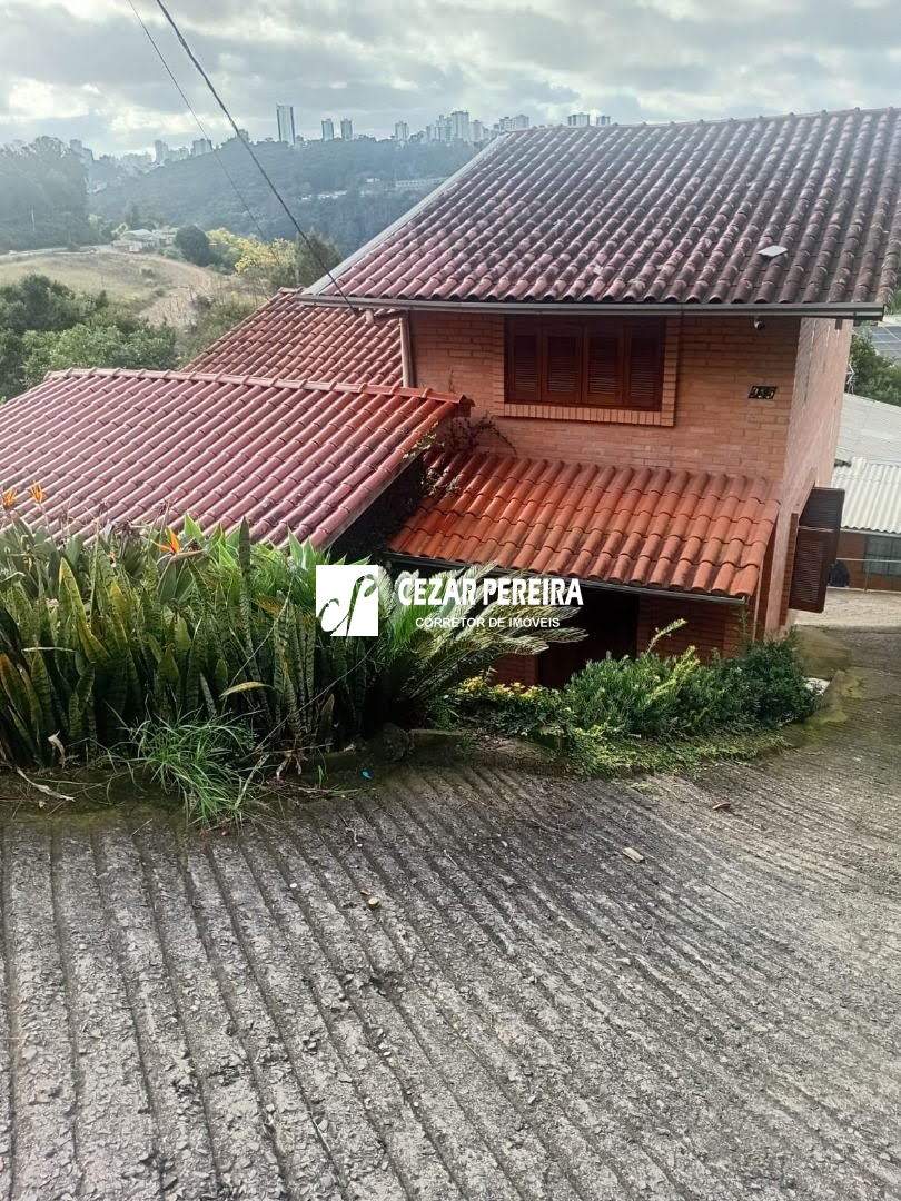 CASA BAIRRO PLANALTO-CAXIAS SUL-RS