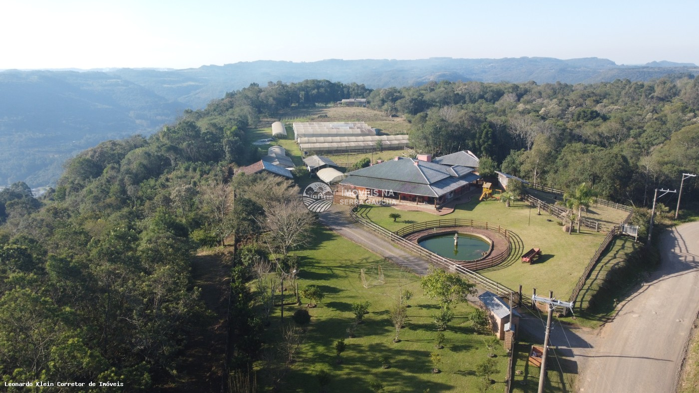 EXUBERANTE CHACARA EM SANTA MARIA DO HERVAL-RS